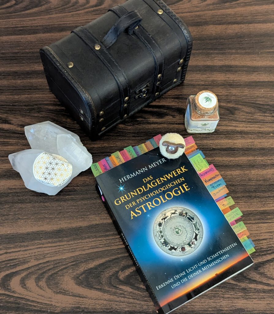 Buchempfehlung "Das Grundlagenwerk der psychologischen Astrologie"